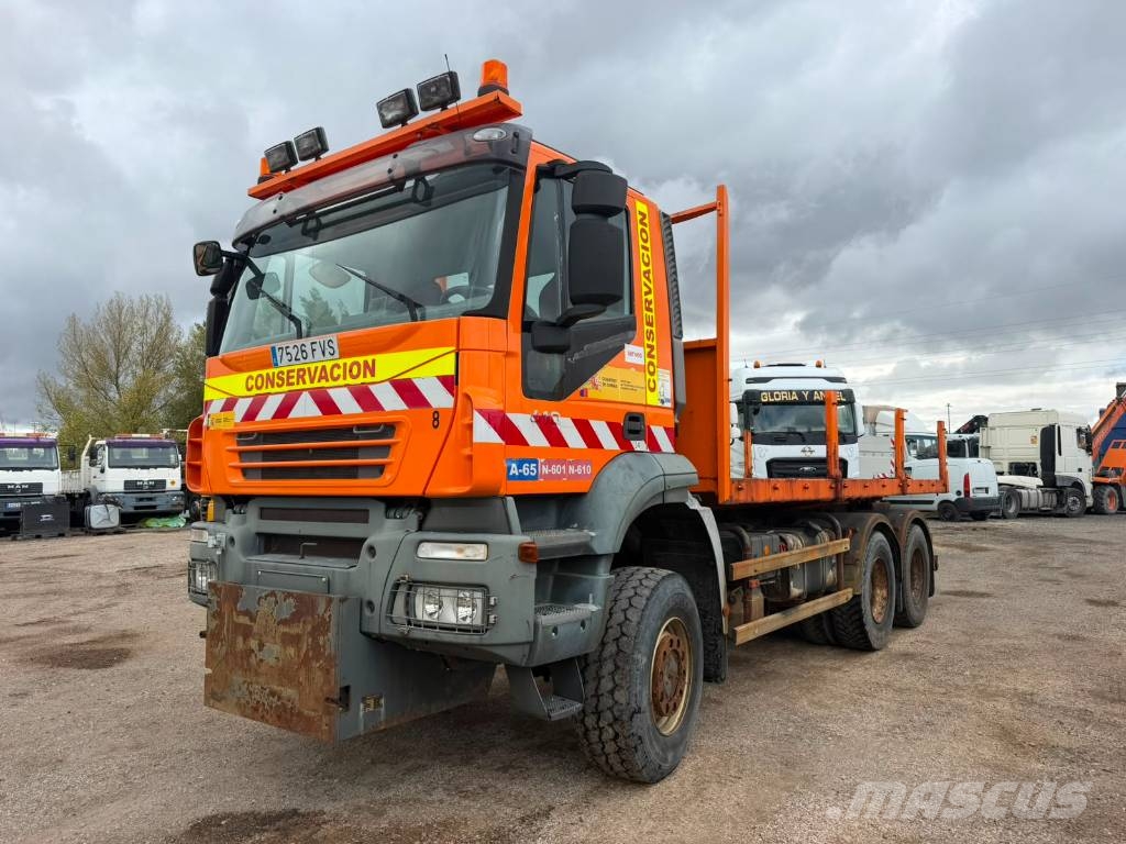 Iveco AD260T33W Caminhões basculantes