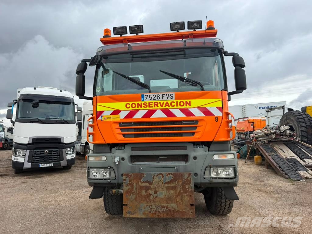 Iveco AD260T33W Caminhões basculantes