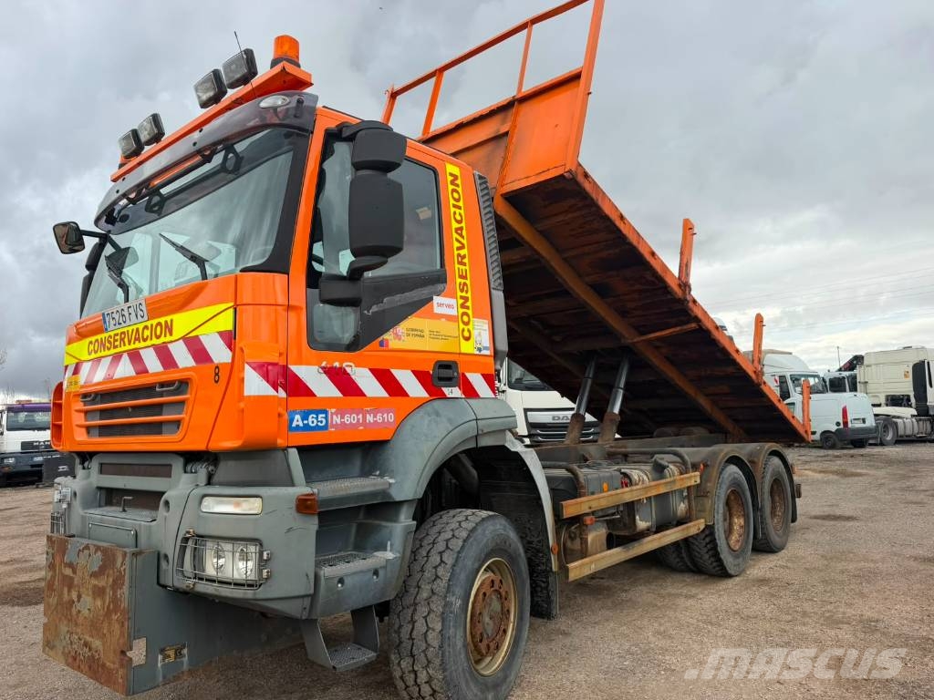 Iveco AD260T33W Caminhões basculantes