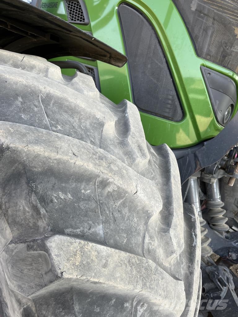 Fendt 720 GEN6 POWER S2 + CHARGEUR QUICK Q78 2013 Traktorit