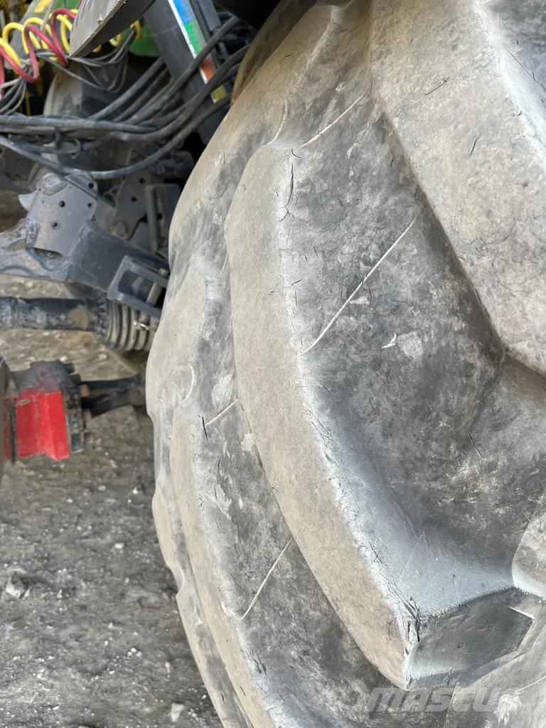 Fendt 720 GEN6 POWER S2 + CHARGEUR QUICK Q78 2013 Traktorit