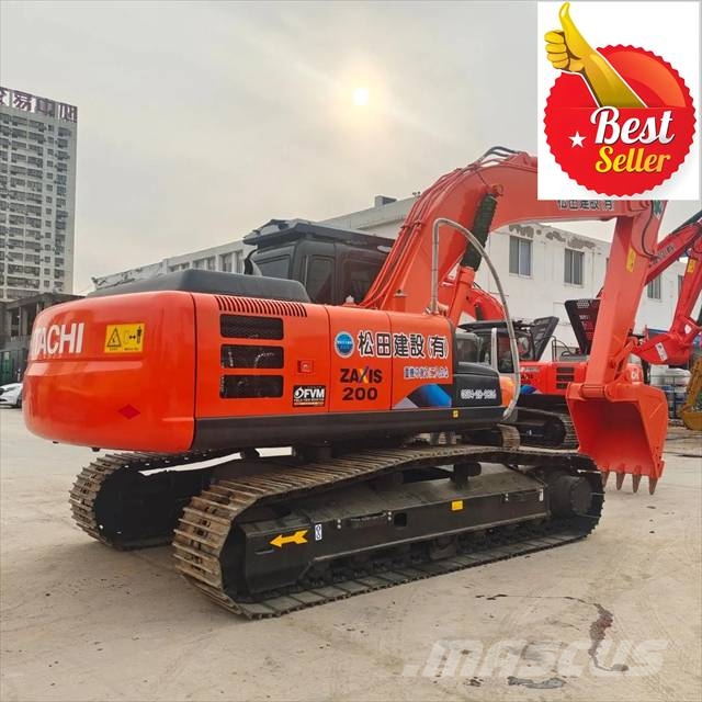 Hitachi ZX 200 Гусеничні екскаватори