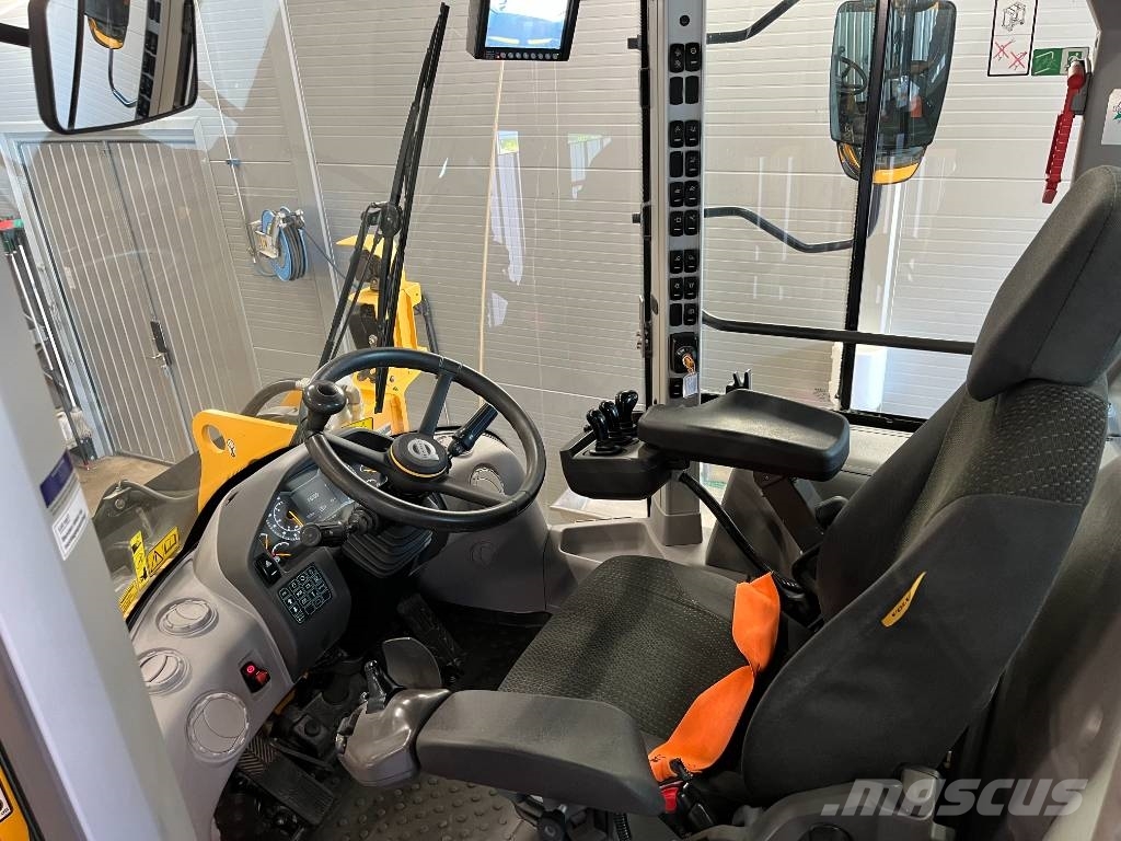 Volvo L 110 H / L110H Långbom Long boom 轮式装载机