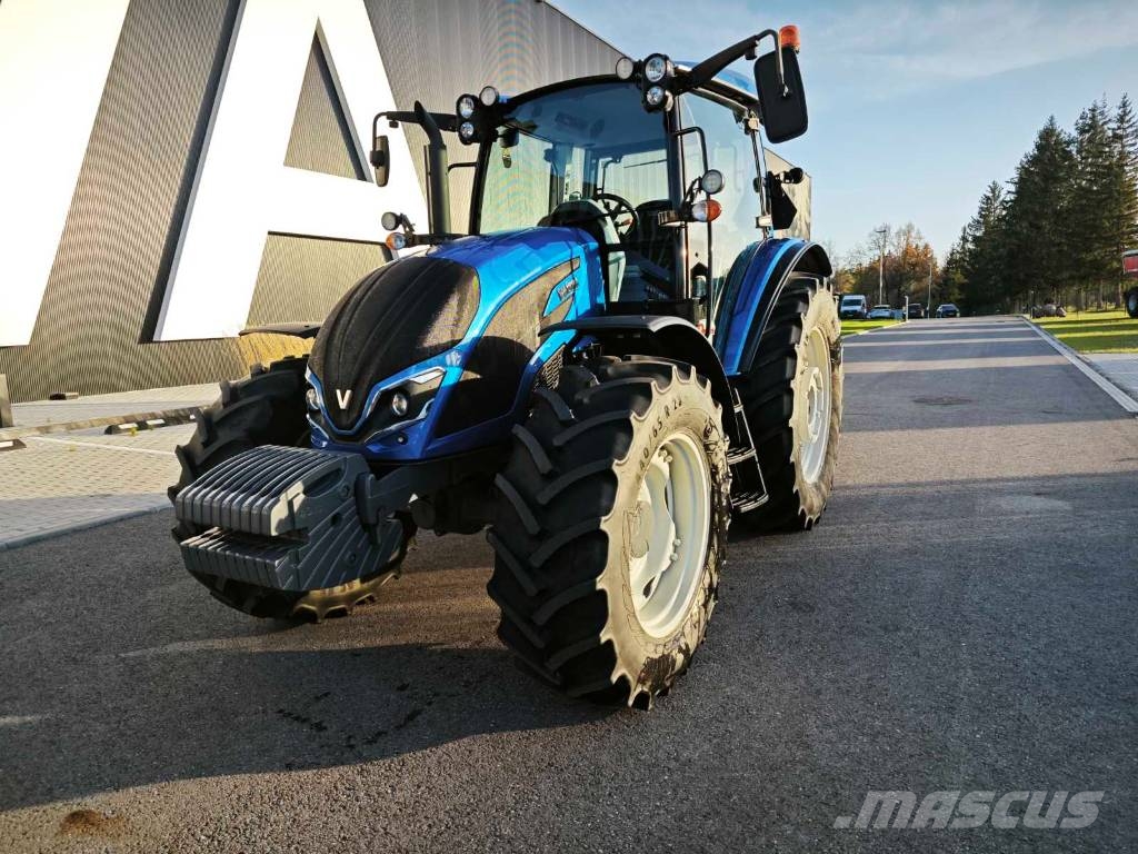 Valtra A 115 Traktorji