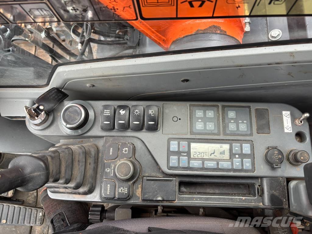 Doosan DX 140 LCR-5/ Kallistuva kauha, Pienet tunnit Telakaivukoneet