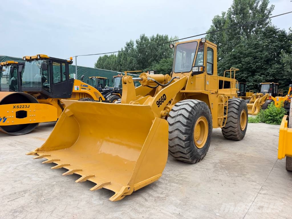 CAT 966D Incarcator pe pneuri