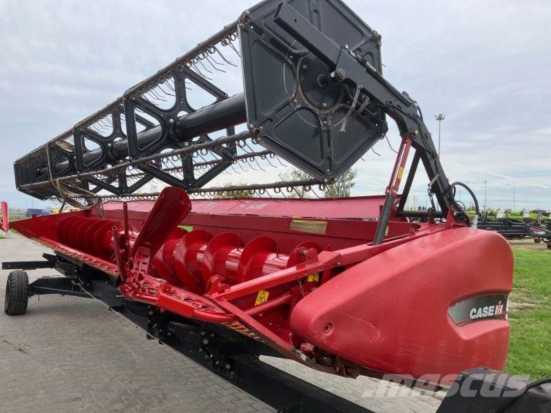 Case IH CASE 3050 联合收割机头