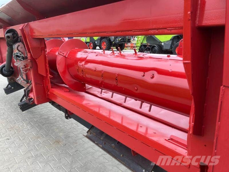 Case IH CASE 3050 联合收割机头