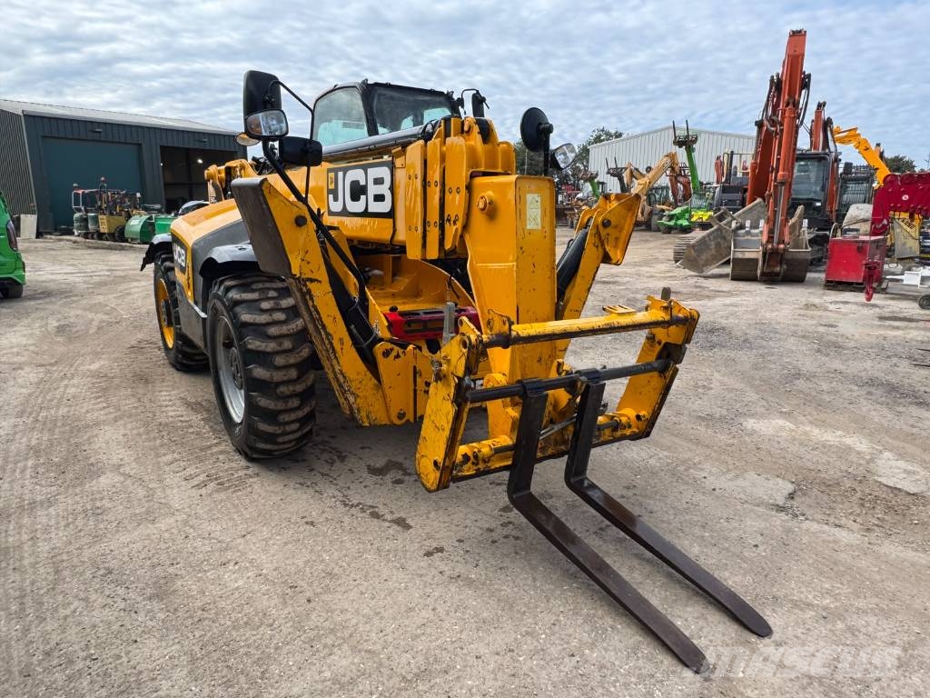 JCB 540-170 Teleszkópos rakodók