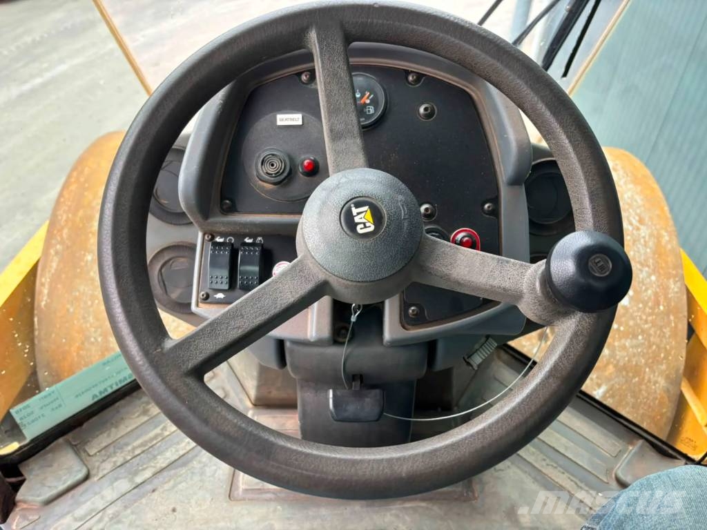 CAT CS74 Enojni valjarji