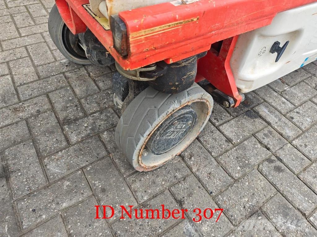 JLG 1930 ES 5 Pieces! Schaarhoogwerkers