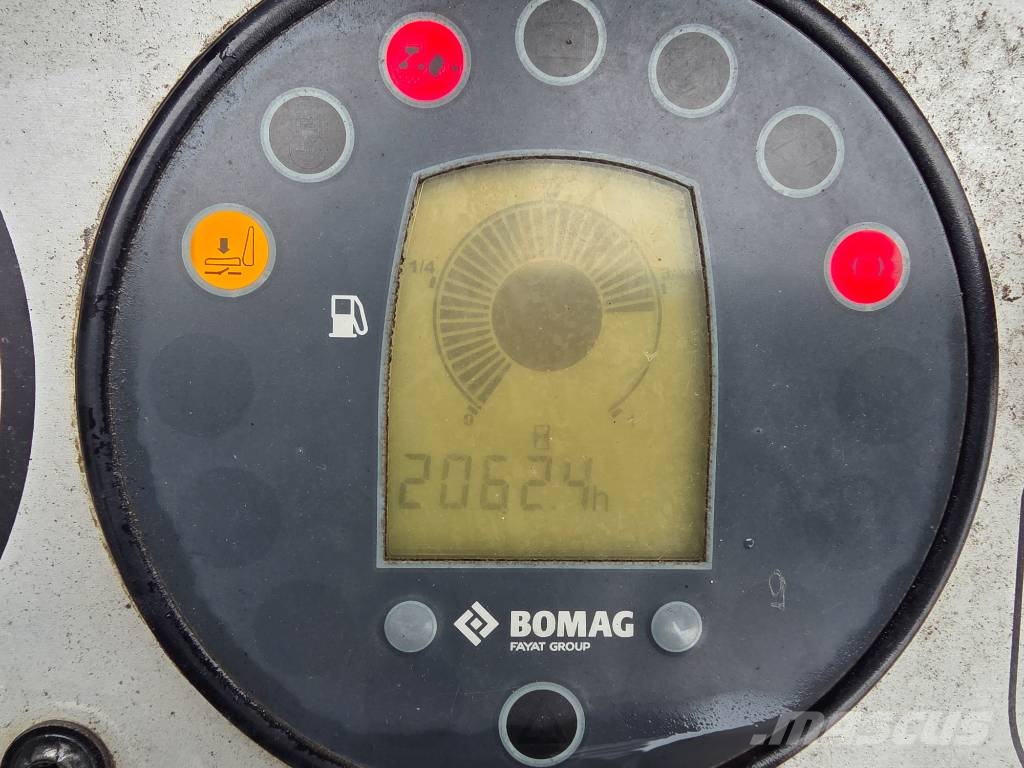 Bomag BW 138 AD-5 Rodillos de doble tambor
