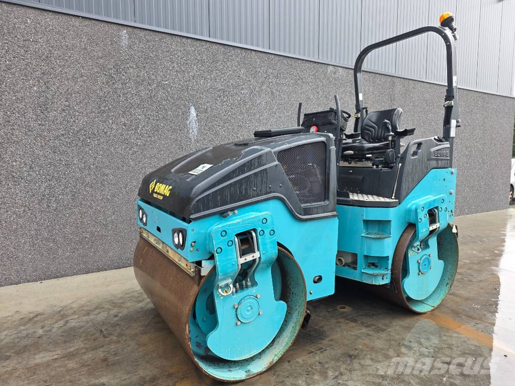 Bomag BW 138 AD-5 Rodillos de doble tambor