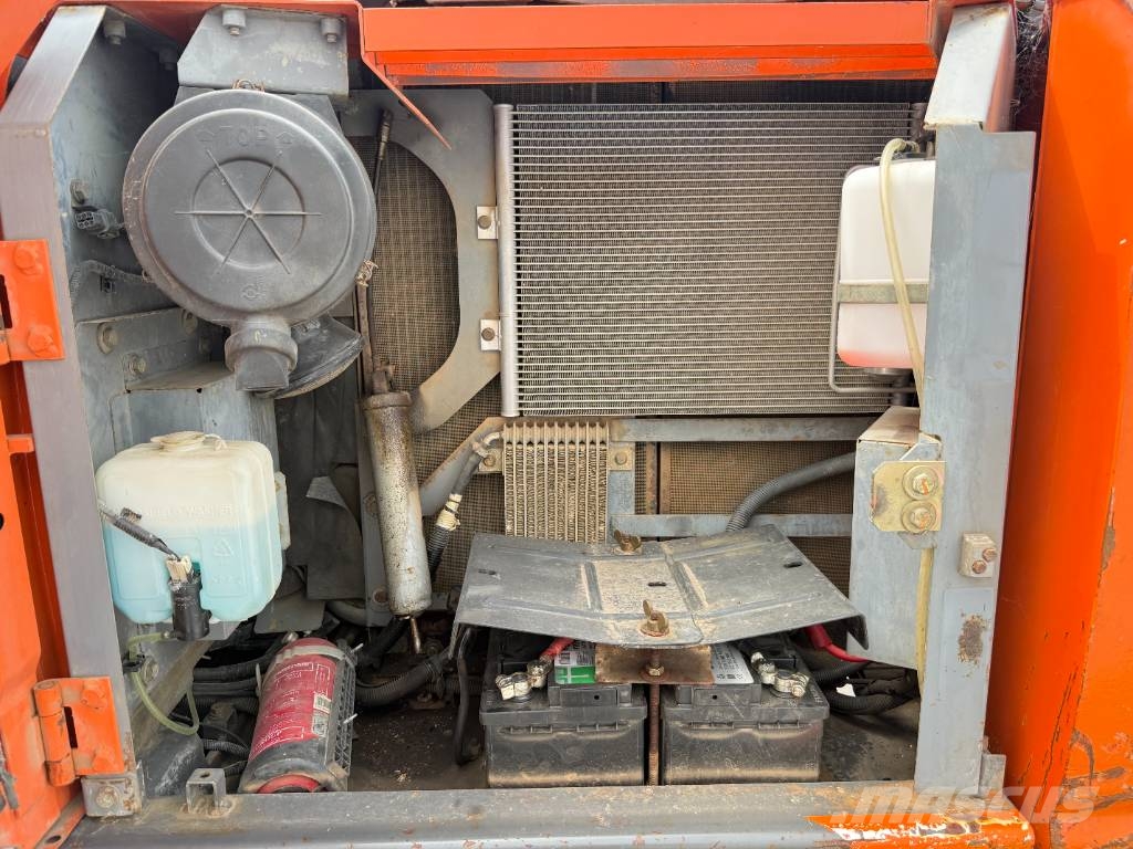 Hitachi ZX110-3 - Hammer Lines / Quick Coupler Excavadoras sobre orugas