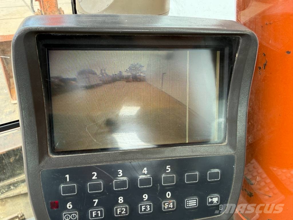 Hitachi ZX110-3 - Hammer Lines / Quick Coupler Excavadoras sobre orugas