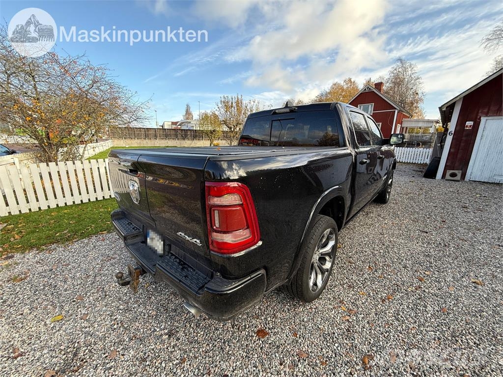 RAM 1500 Crew Cab Pickup/Pritschenwagen