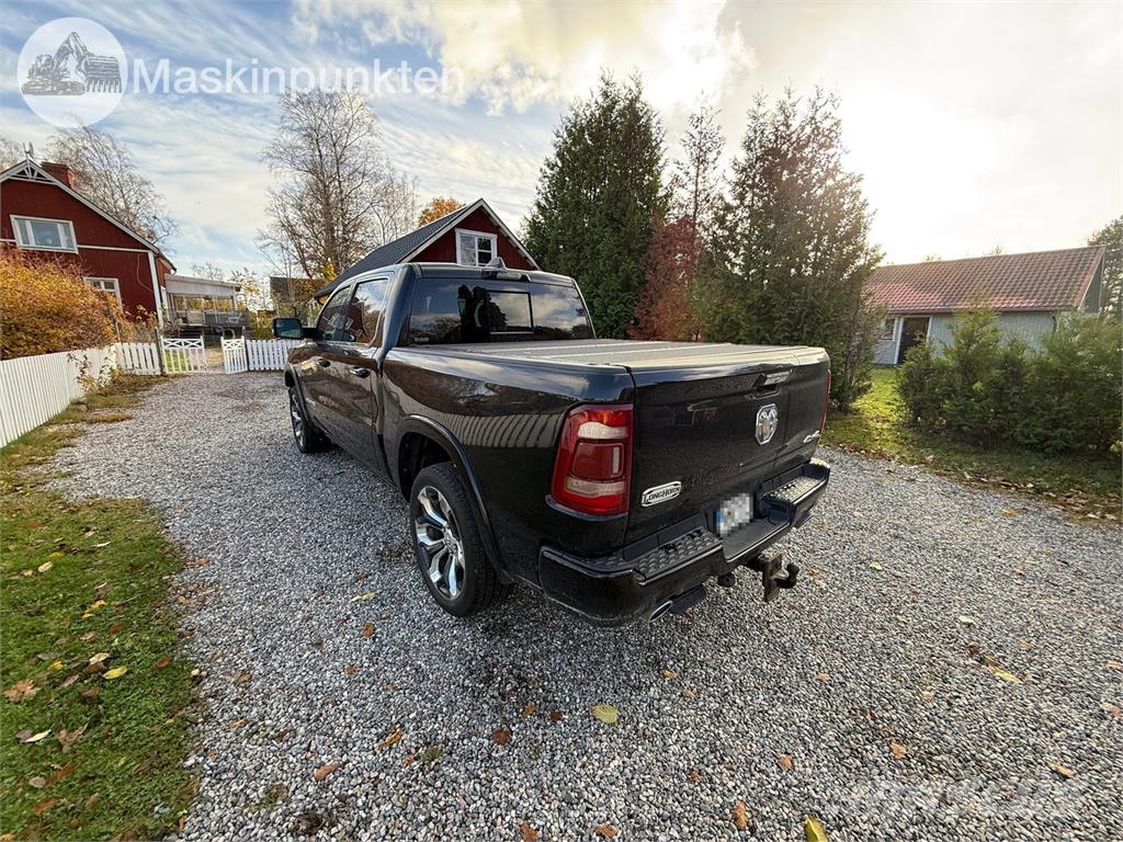 RAM 1500 Crew Cab Pickup/Pritschenwagen