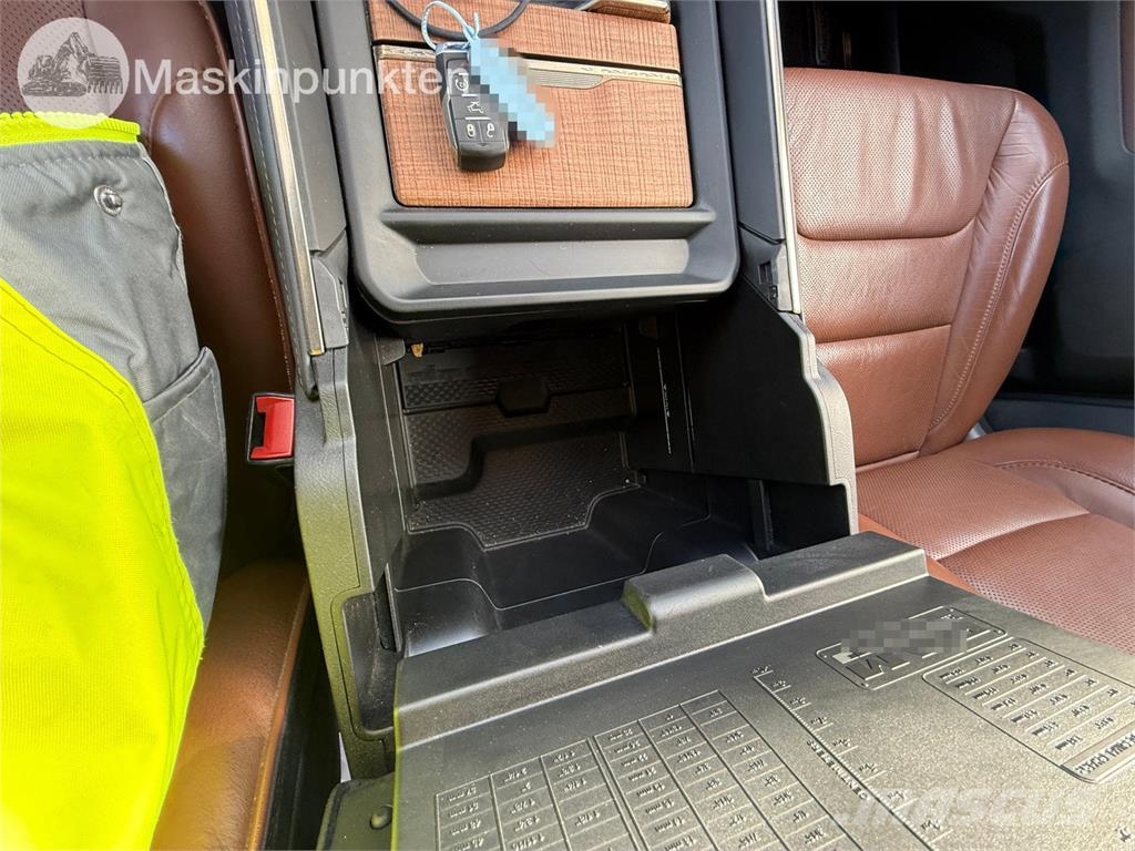 RAM 1500 Crew Cab Pickup/Pritschenwagen
