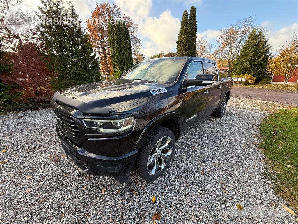 RAM 1500 Crew Cab Pickup/Pritschenwagen