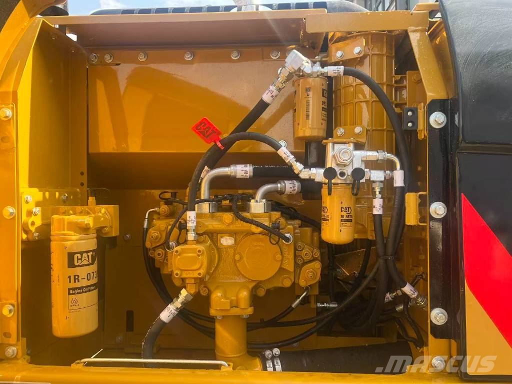 CAT 320 D Bagri goseničarji
