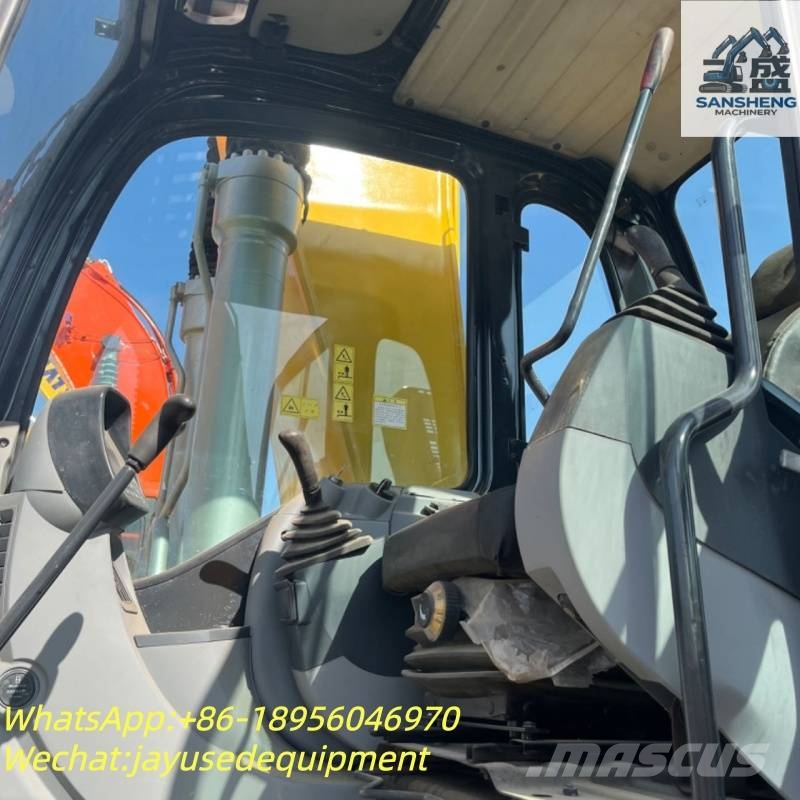 Kobelco SK 250D Pelle sur chenilles