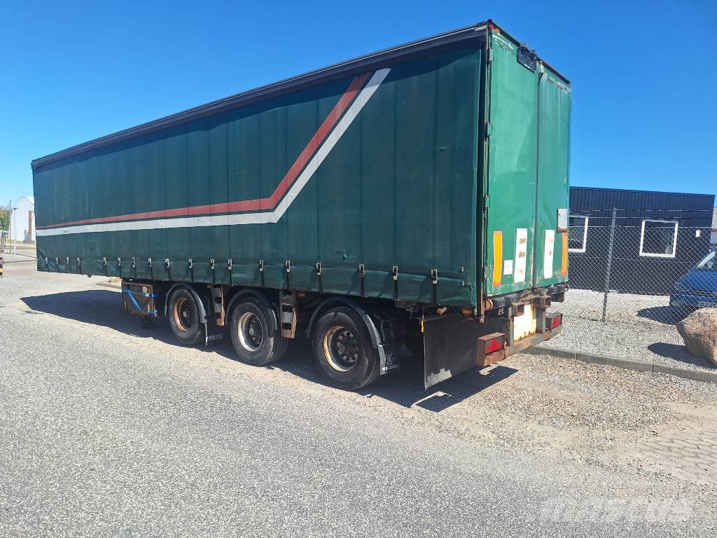 Renders 3 akslet gardintrailer Schuifzeilen