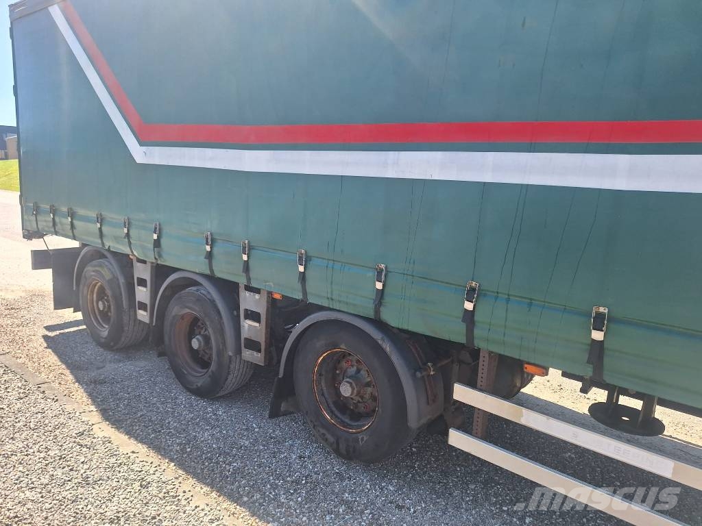 Renders 3 akslet gardintrailer Schuifzeilen