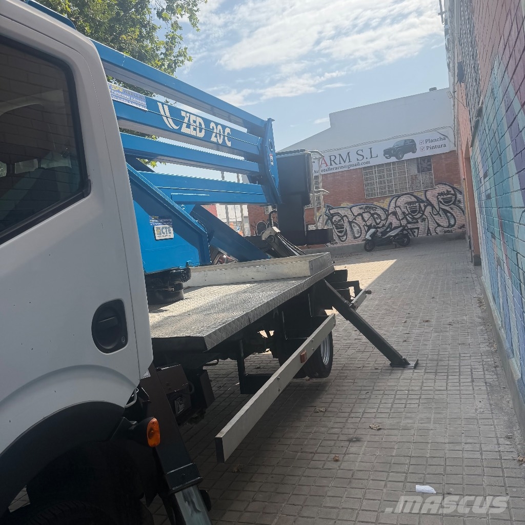 Nissan CTE CTE 20 Автовишки на базі вантажівки