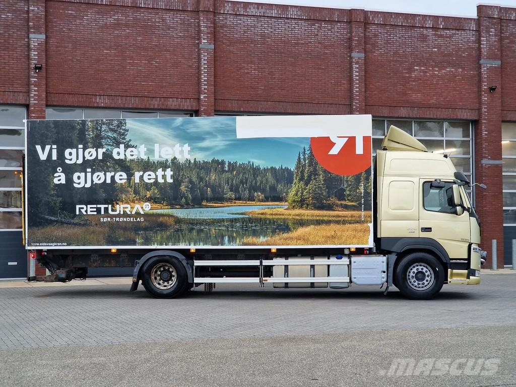 Volvo FM 370 Globetrotter 4x2 - Buggsbygg box with sided Bakwagens met gesloten opbouw