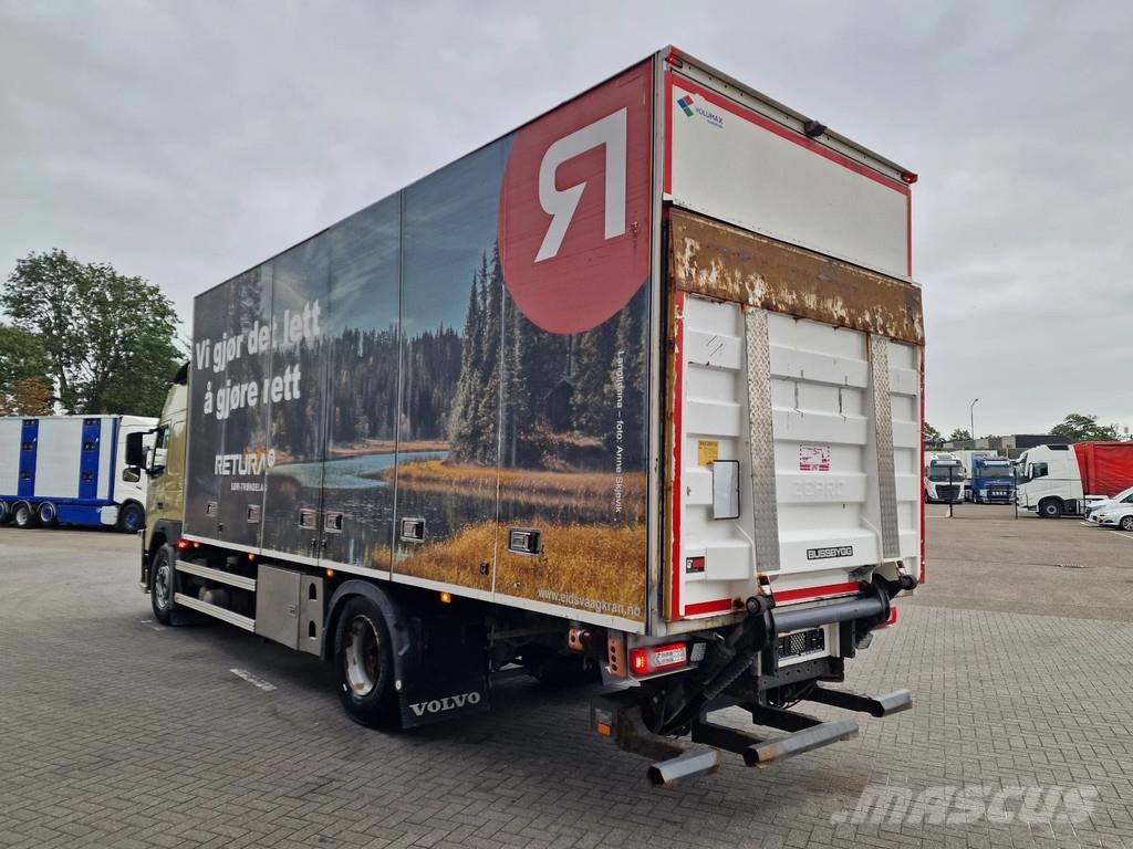 Volvo FM 370 Globetrotter 4x2 - Buggsbygg box with sided Bakwagens met gesloten opbouw
