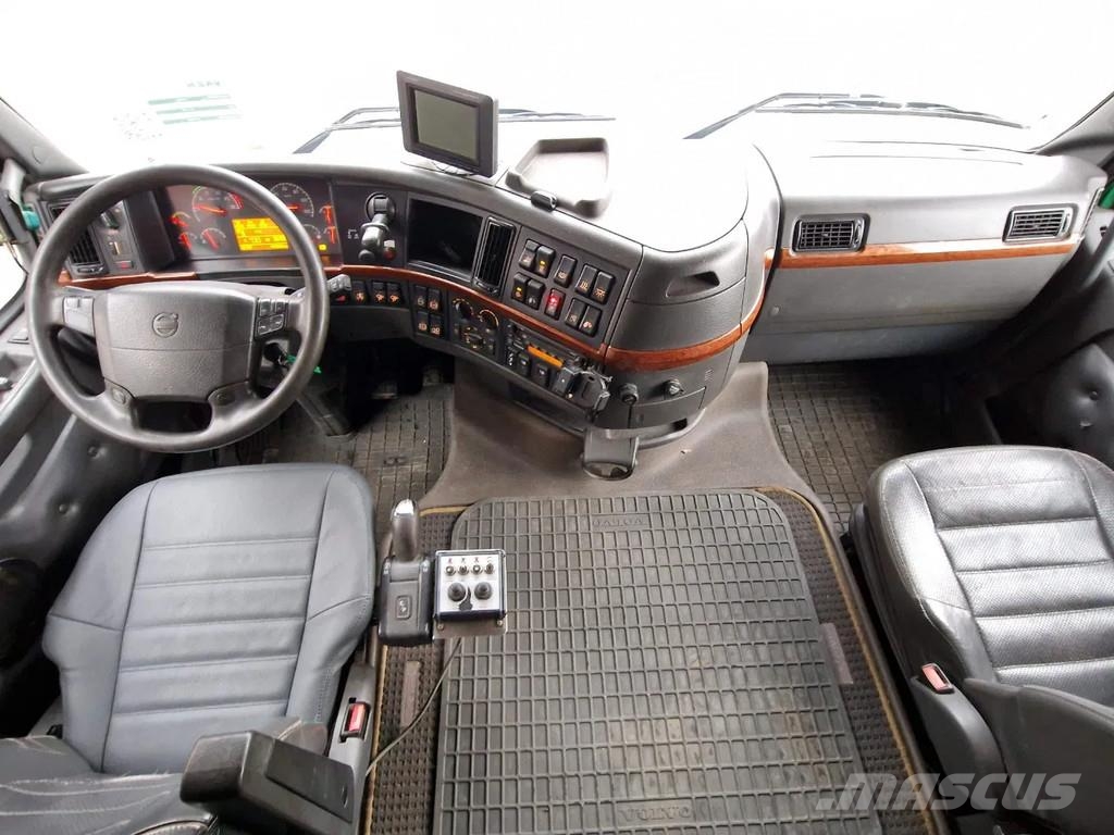 Volvo FH 13.440 6x2*4 - HIAB Hooklift 17T - Euro 5 - I s Lastväxlare/Krokbilar