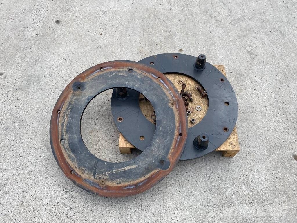 Adapterplatten Hinterradgewichte Žemės ūkis - Kita