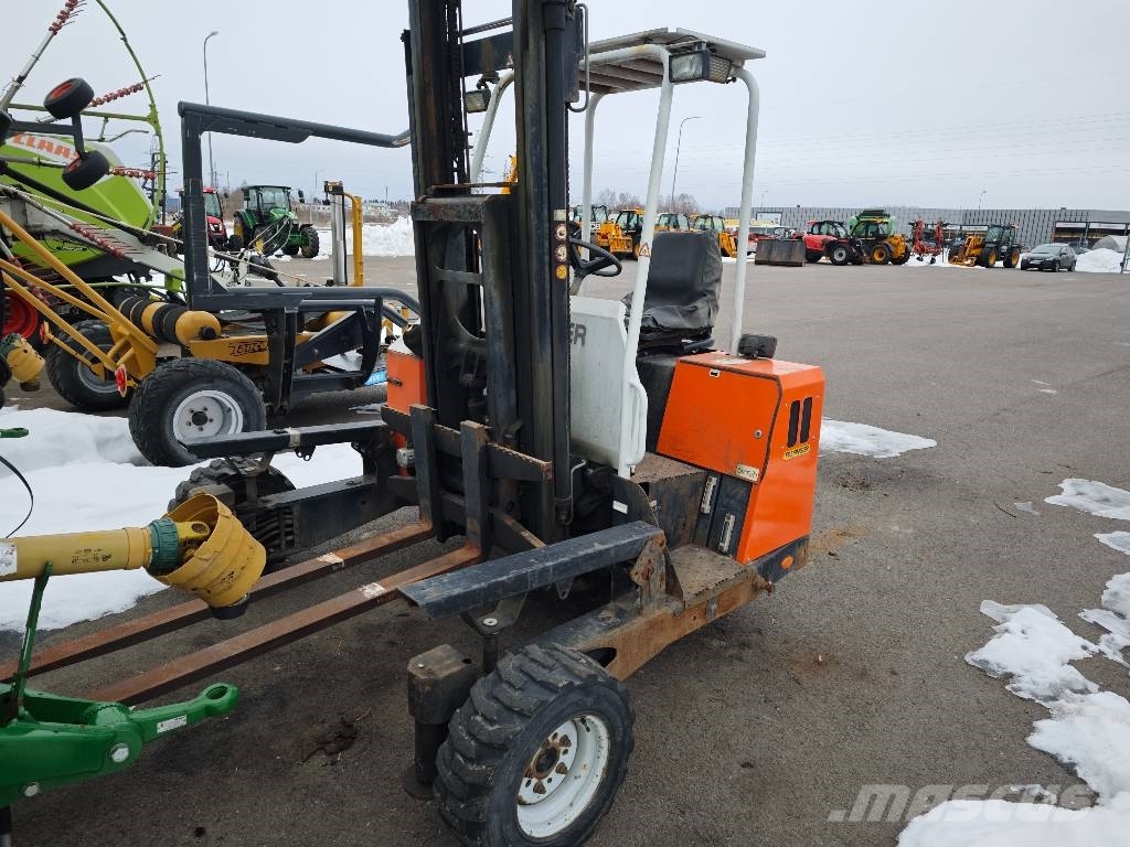 Palfinger F3 203 GTS-4W رافعات شوكية مثبتة على شاحنات