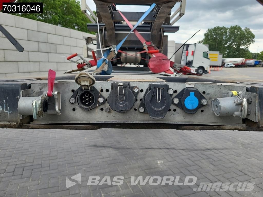 Kässbohrer CS 3 axles Lift Axle 40ft Containerchassis