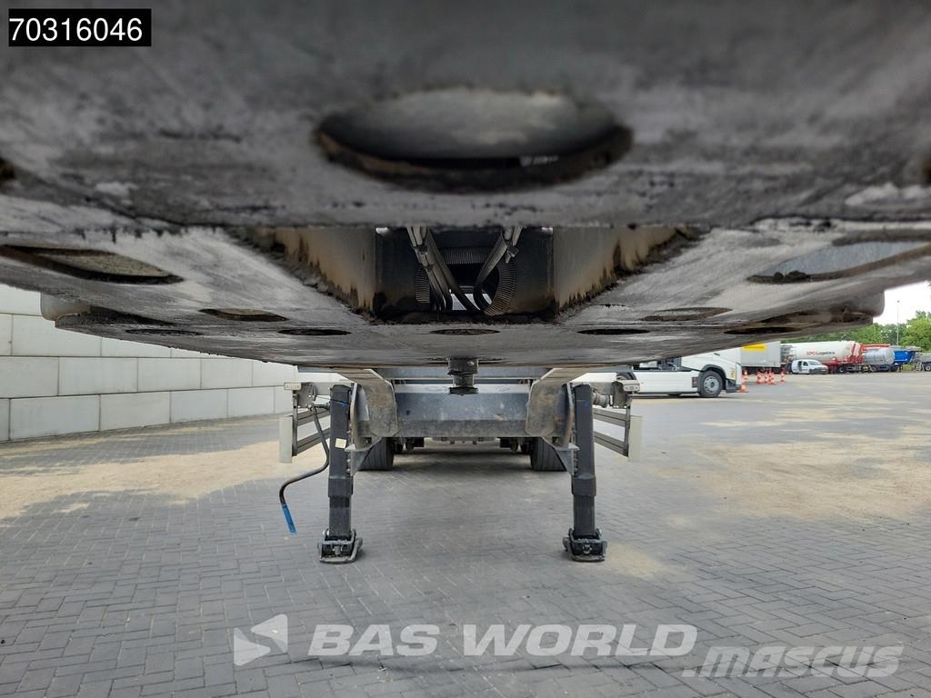 Kässbohrer CS 3 axles Lift Axle 40ft Containerchassis