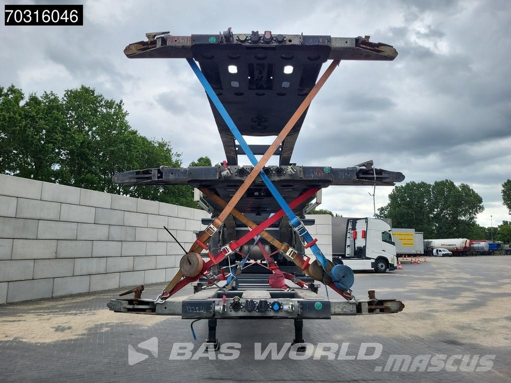 Kässbohrer CS 3 axles Lift Axle 40ft Containerchassis
