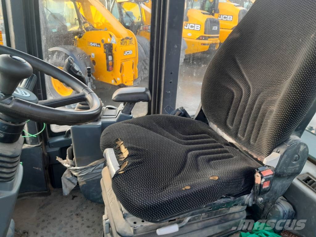 Volvo L 30 G لوادر بعجل