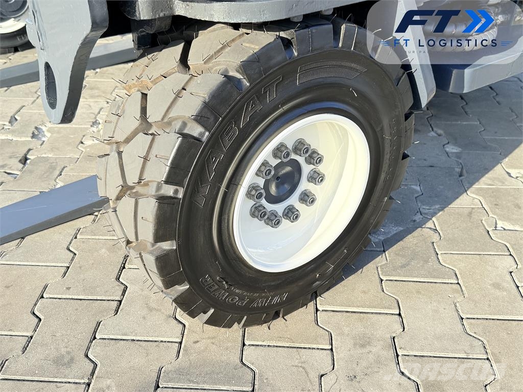 Combilift C3000XL | GAS | DUPLEX 4550 | FREE-LIFT | SIDE-SHI Wózki widłowe czterokierunkowe