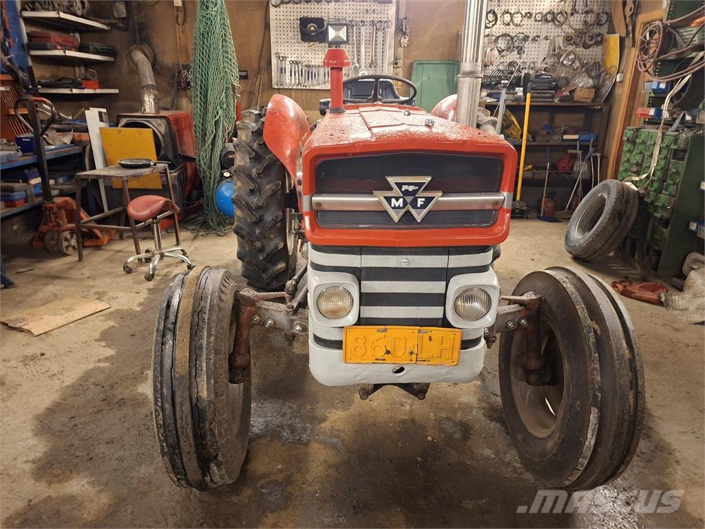 Massey Ferguson 135 Traktoriai