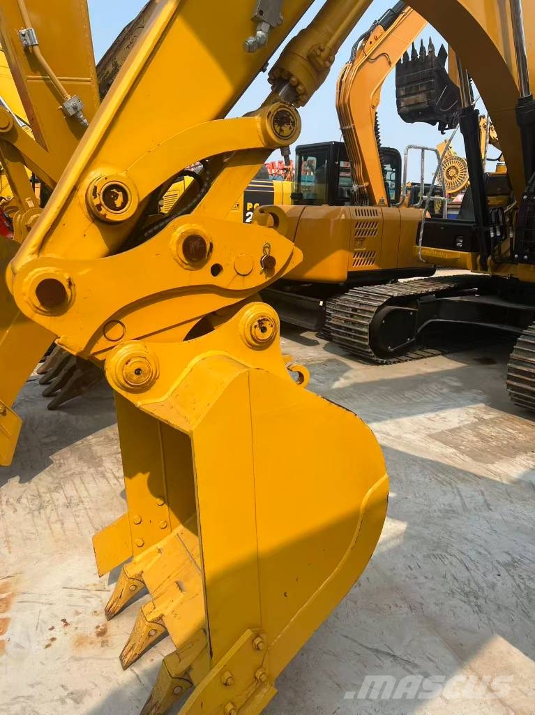 Komatsu PC 130 LC Εκσκαφείς με ερπύστριες