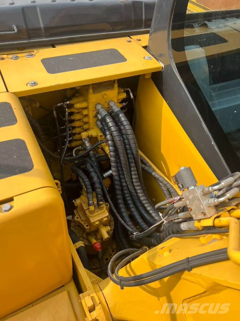 Komatsu PC 130 LC Εκσκαφείς με ερπύστριες