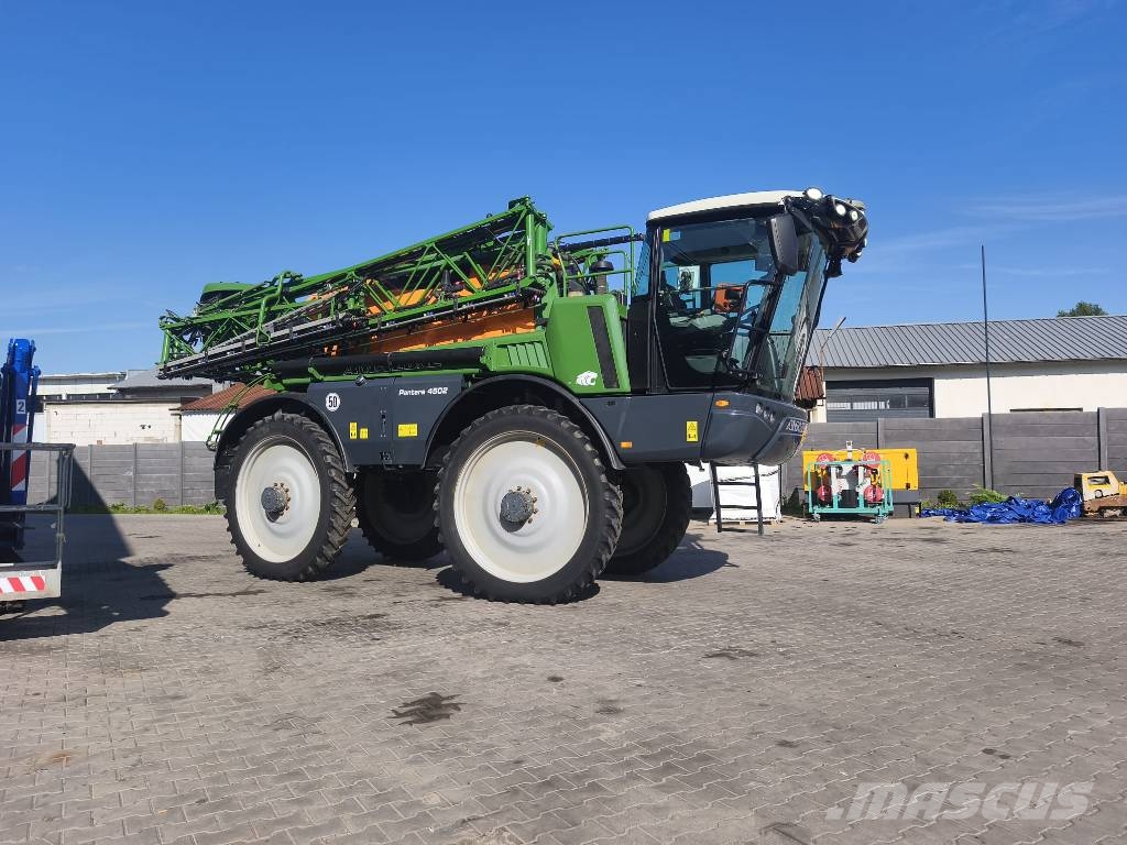 Amazone Pantera 4502 Zelfrijdende spuitmachines