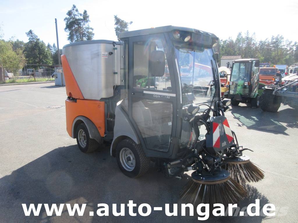 Hako CityMaster CM 600 Kehrmaschine 4x4 Kommunalfahrzeu Veegmachines