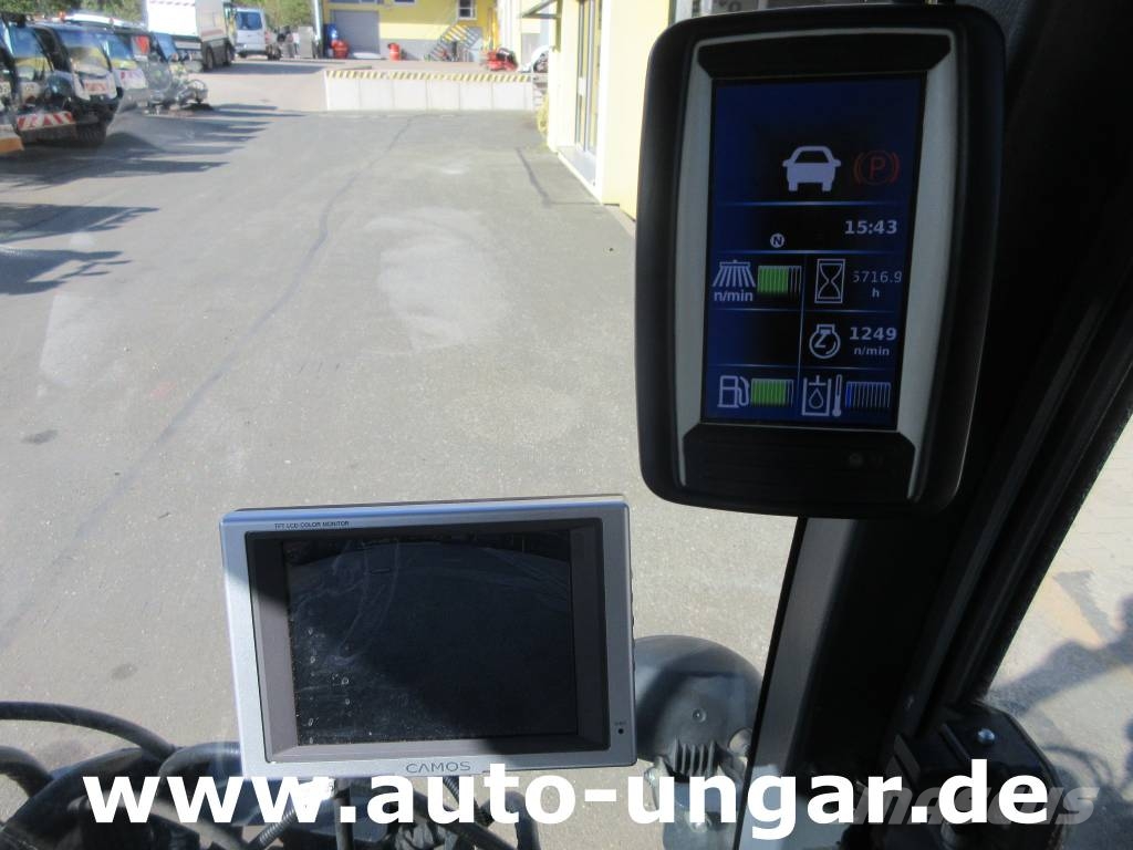 Hako CityMaster CM 600 Kehrmaschine 4x4 Kommunalfahrzeu Veegmachines