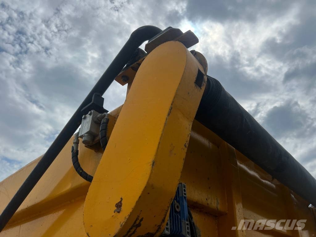 Krone SD TRI AXLE DRAW BAR Remolques con caja de volteo