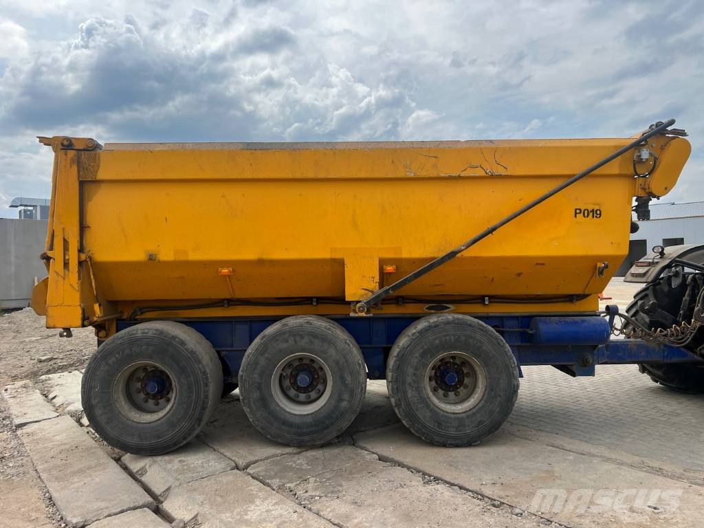 Krone SD TRI AXLE DRAW BAR Remolques con caja de volteo