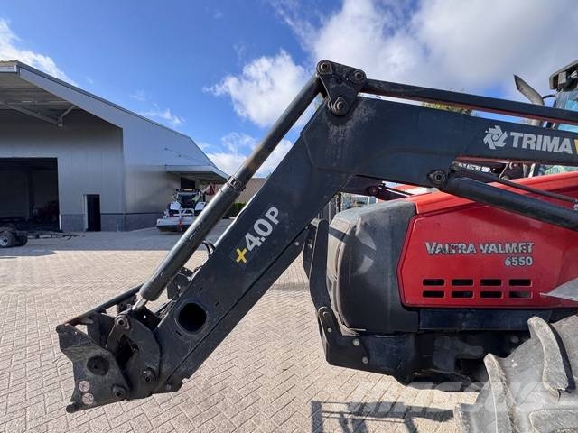 Valtra Valmet 6550 hitech met voorlader 拖拉机/农用车