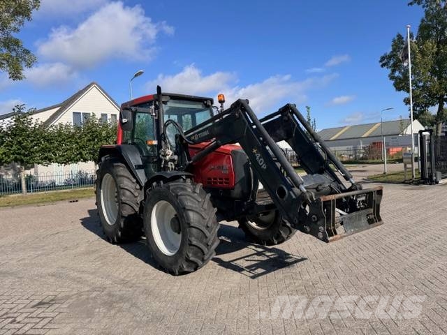 Valtra Valmet 6550 hitech met voorlader 拖拉机/农用车