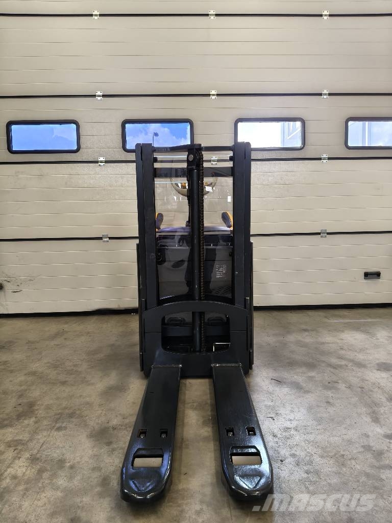 Crown DT3040 Carelli stoccatori automatici-usati