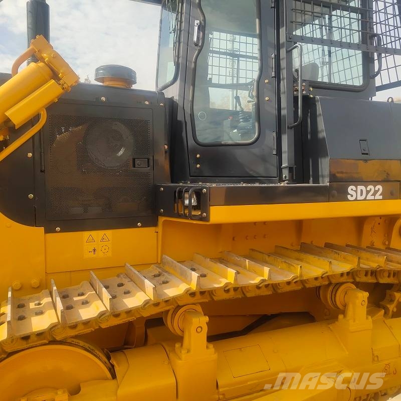 SHANTUI SD22F قاطعات وجامعات الأشجار